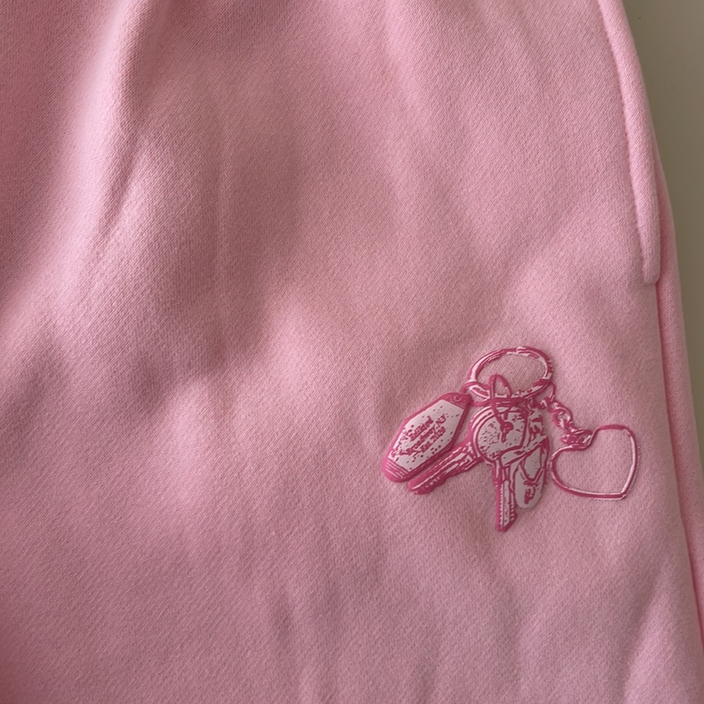 Edikted Keychain Cutie Pink Sweatpants Size Small - Picture 3 of 8